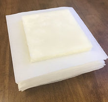 Load image into Gallery viewer, Priddy Acres Sweet B - Simple Bee Fondant (Lemongrass)