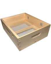 Load image into Gallery viewer, Bee Hive Winter Quilt Box Assembled Langstroth Style Made in USA