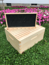Load image into Gallery viewer, Bee Hive deep 9 5/8 brood body w/Foundations Un-Assembled