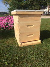 Load image into Gallery viewer, 3 Medium (6 5/8) Complete Bee Hive kit (Un-Assembled) Langstroth
