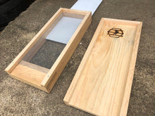 Load image into Gallery viewer, Bee Hive 5 Frame Nuc Screen or solid Bottom Langstroth
